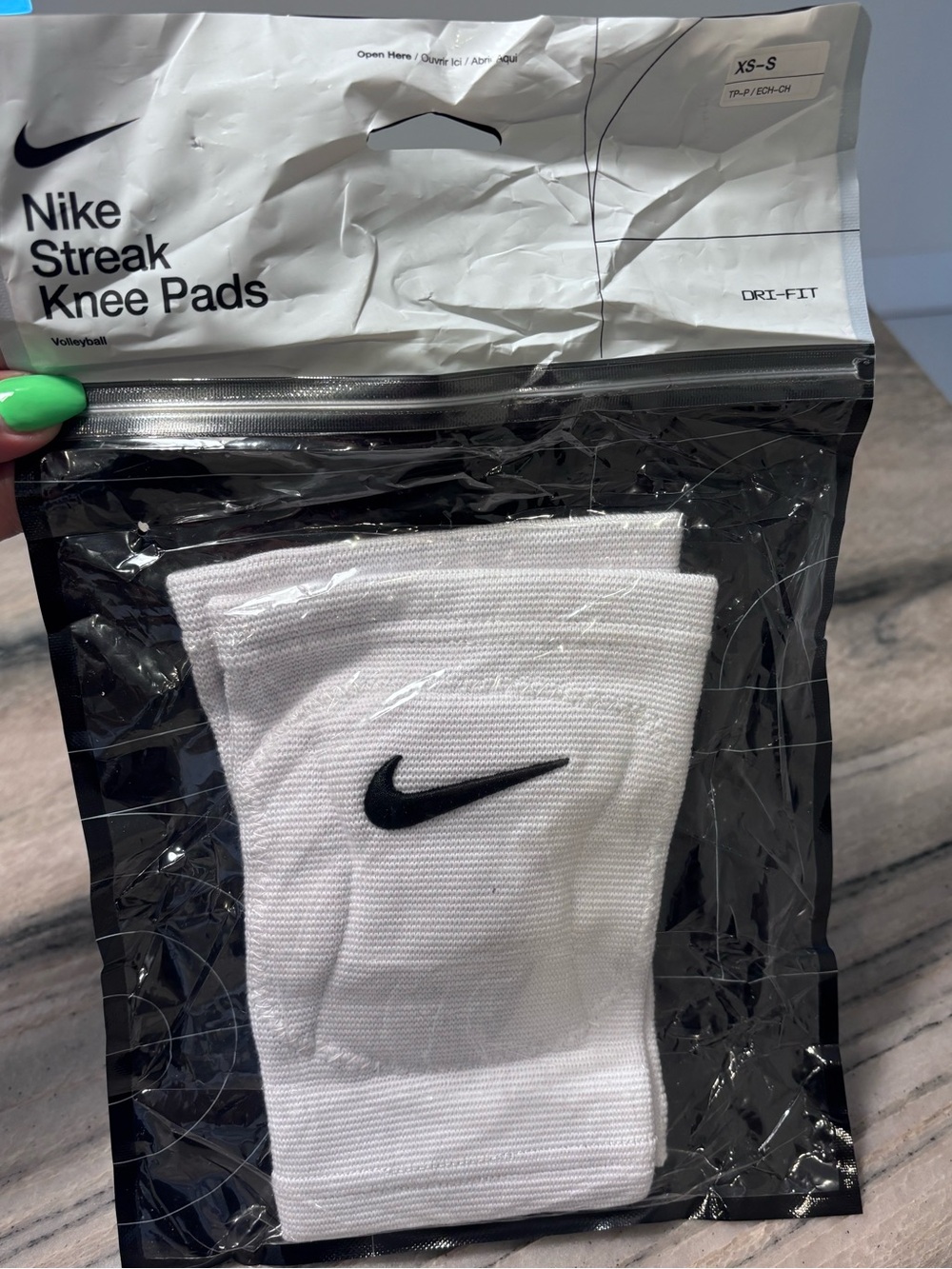 Nike White Streak Knee Pads - Dri-FIT - unisex XS - S
